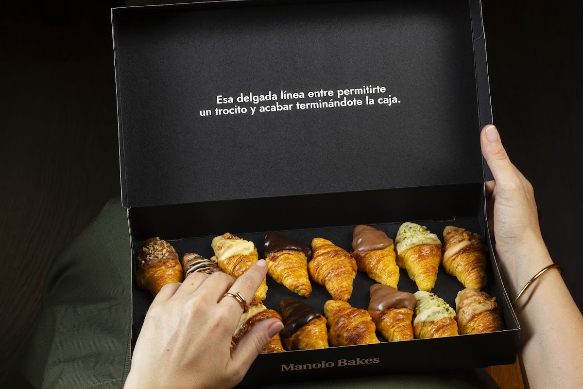 Photo of Manolo Bakes