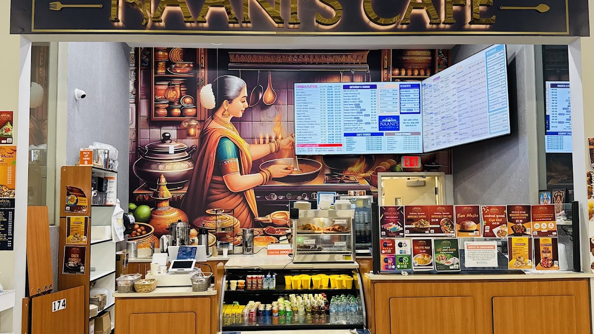 Naani's Cafe interior