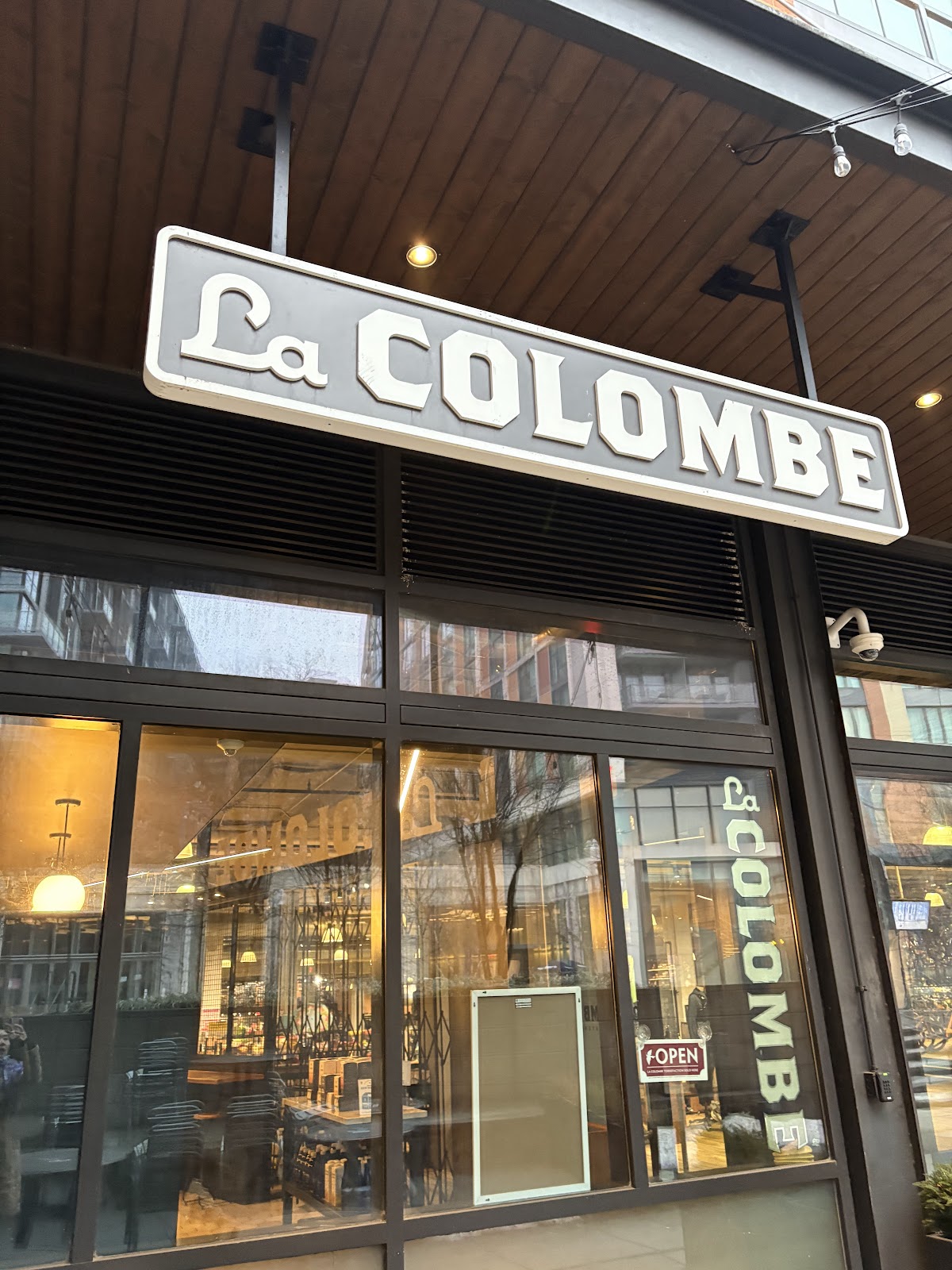 La Colombe Coffee Workshop interior