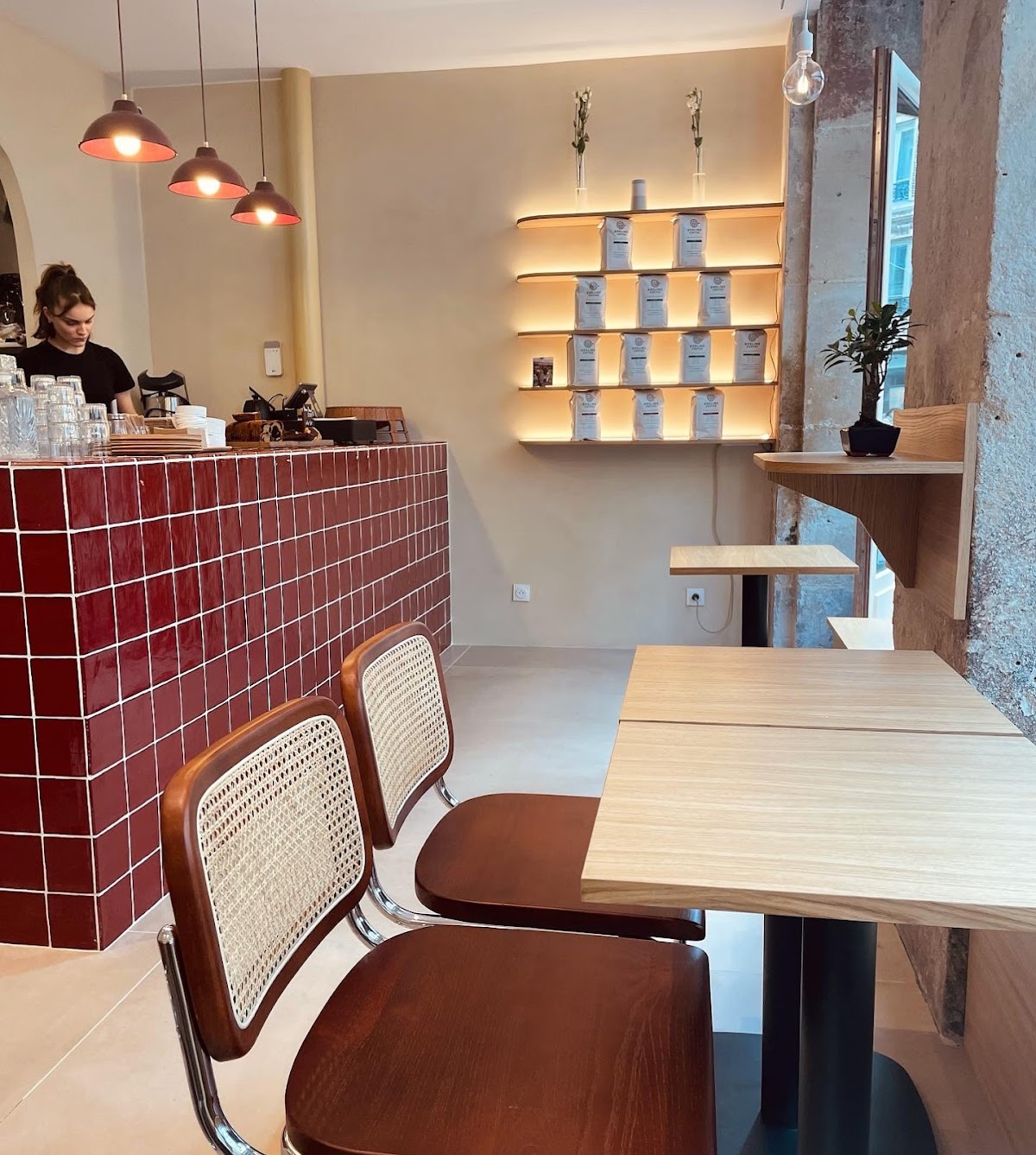 Vague Coffee Shop interior