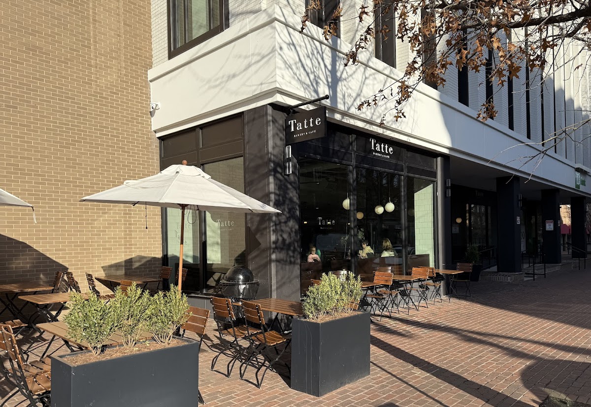 Tatte Bakery & Cafe | Old Town interior