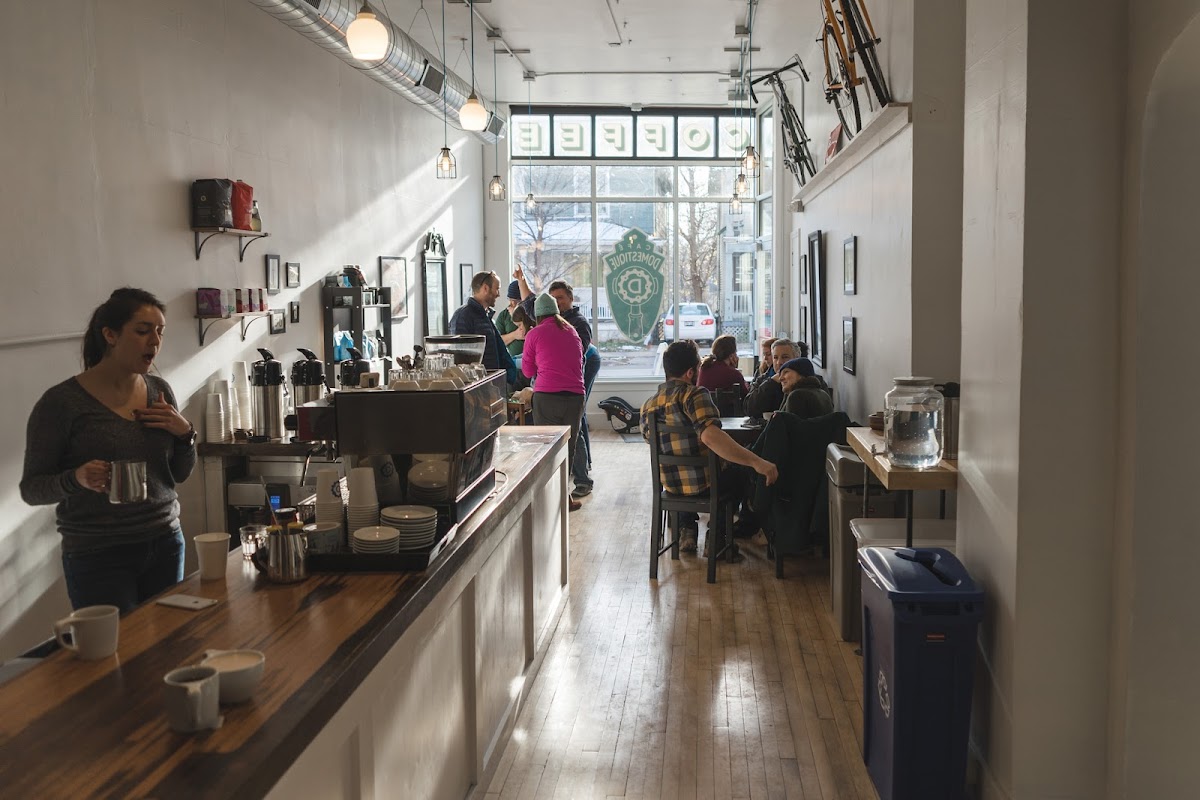 Cafe Domestique interior