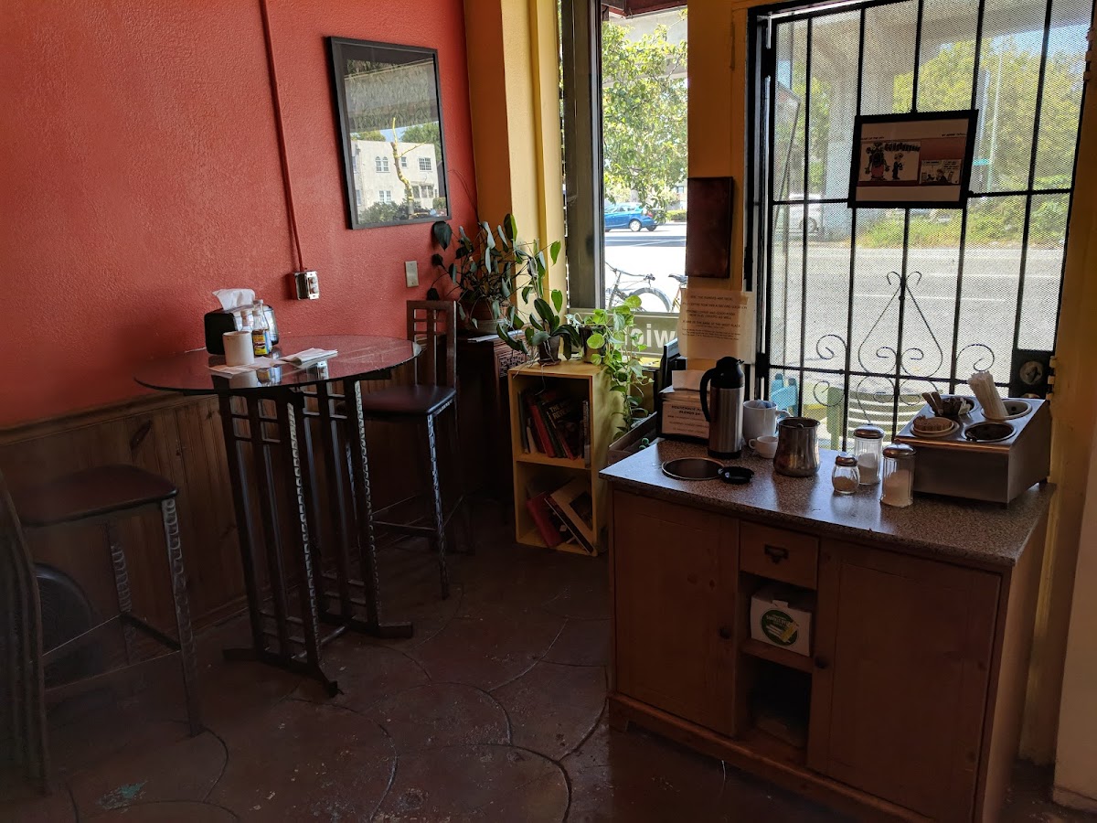 Photo of Earthly Coffee and Tea