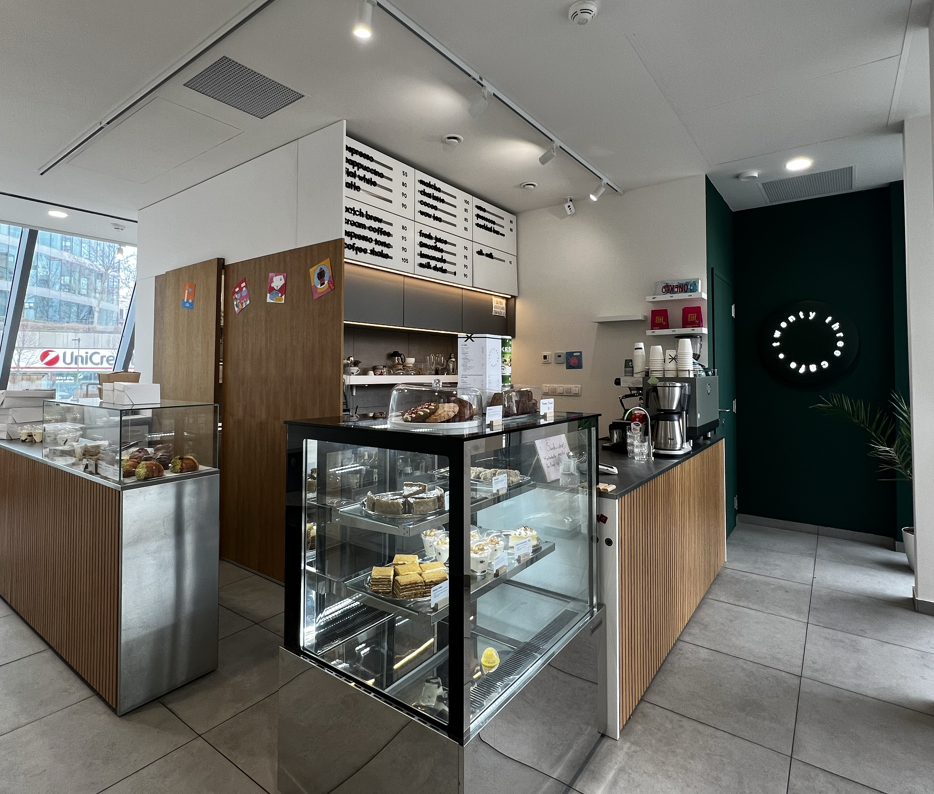 23 cafe interior
