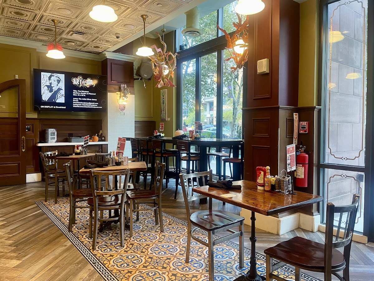 Busboys and Poets interior