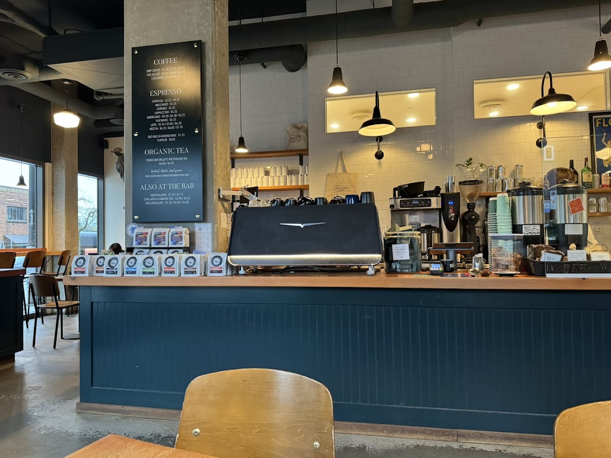 Photo of Foglifter Coffee Roasters