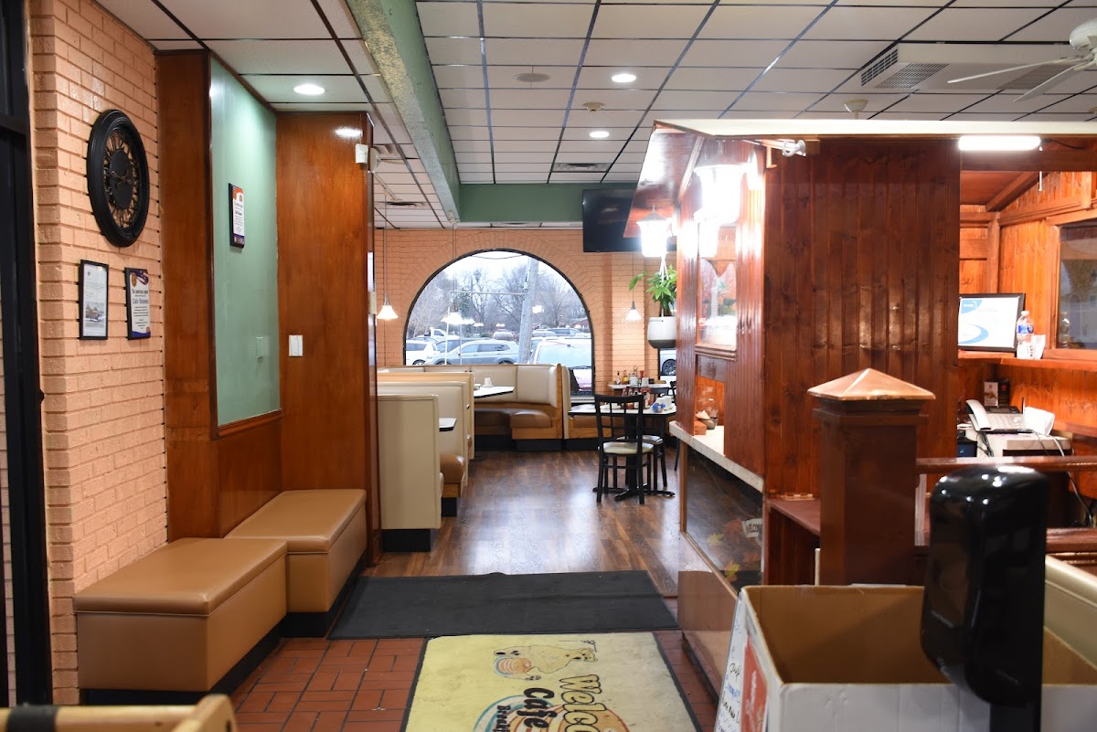 Cafe Romeo interior