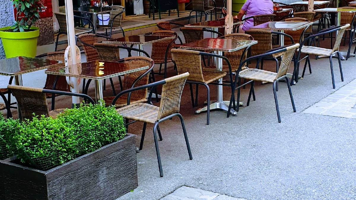 Café Messner interior