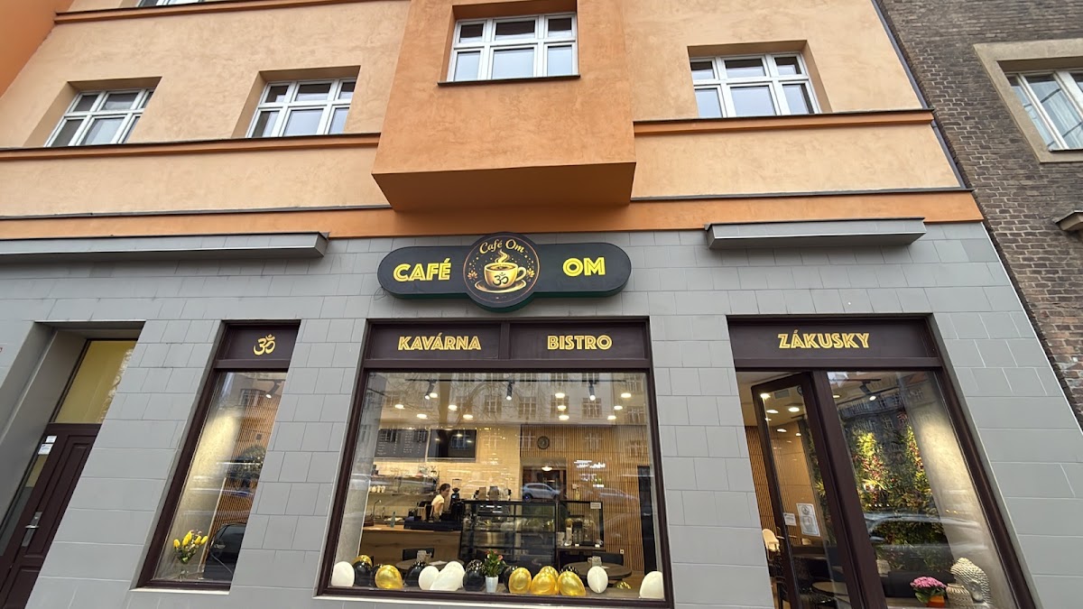 Café Om interior