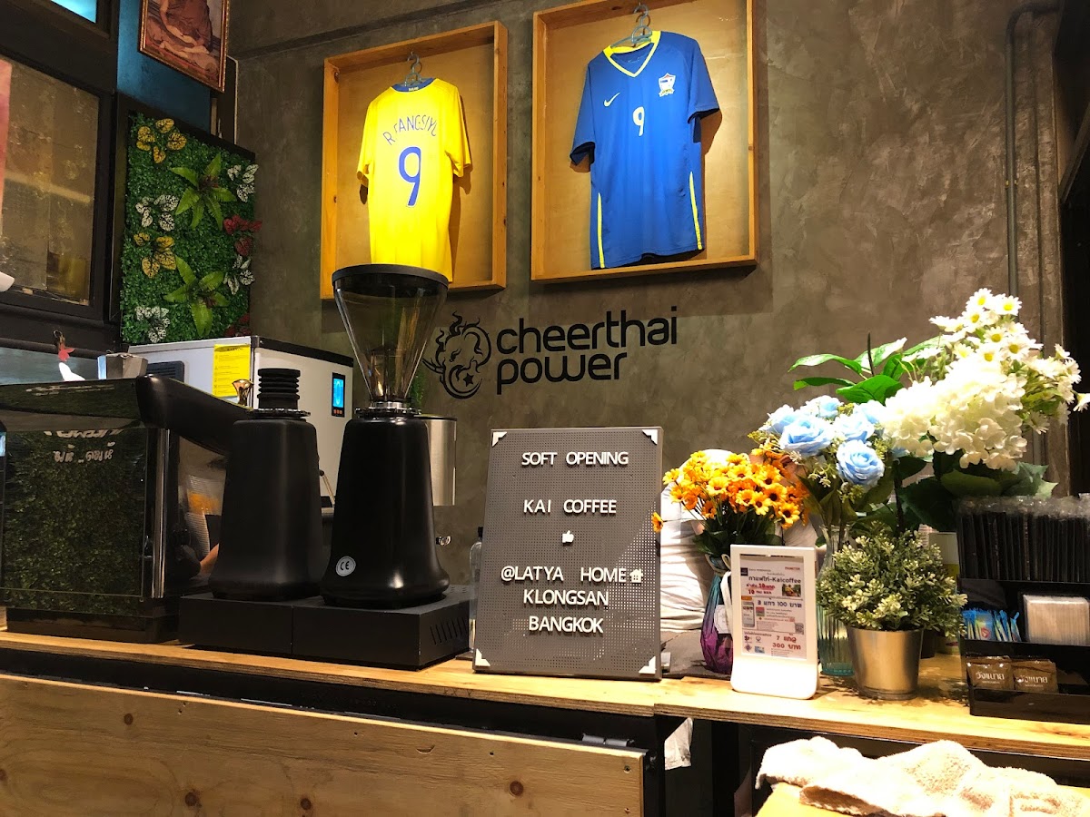 Kaicoffee and KCraft interior