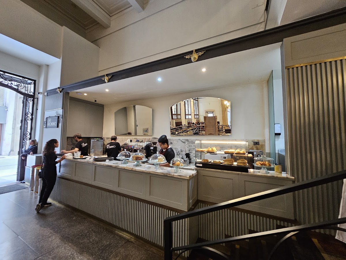 Café Girondino interior