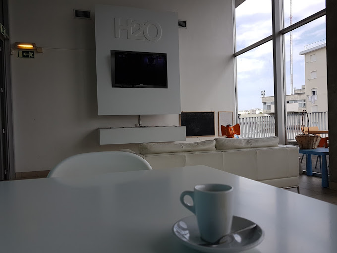 H20 Bar interior