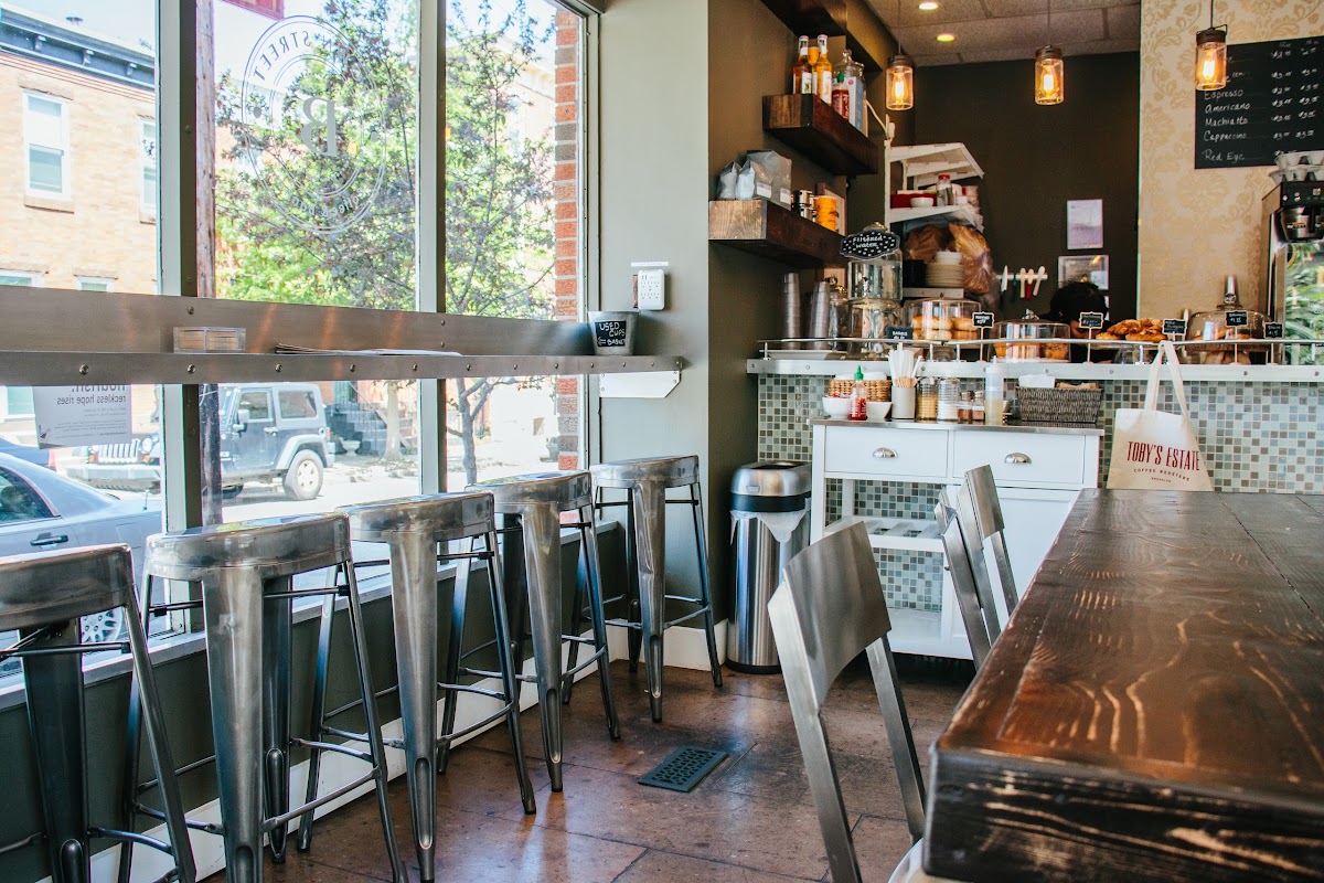 Brown Street Coffee interior