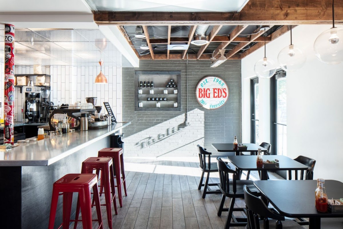 Publik Eds interior