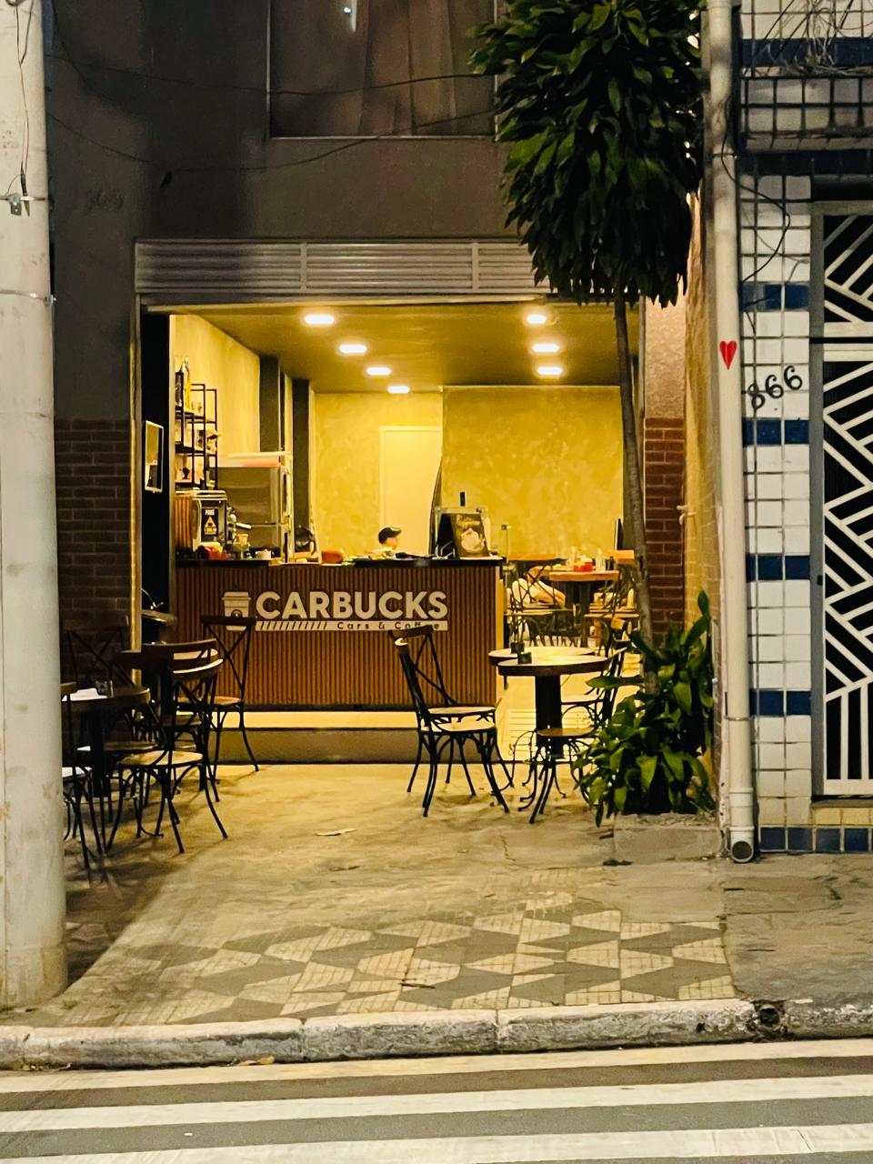 CARBUCKS COFFEE interior