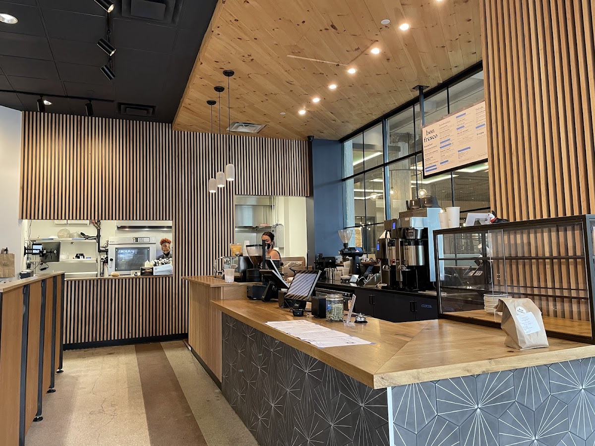 Bon Fresco interior