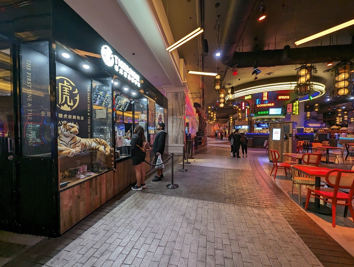 Tiger Sugar interior
