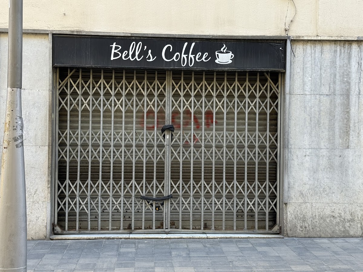 Bell's Coffee interior