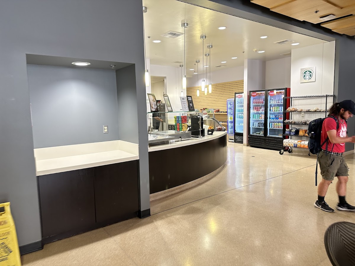 Photo of USC Law School Cafe