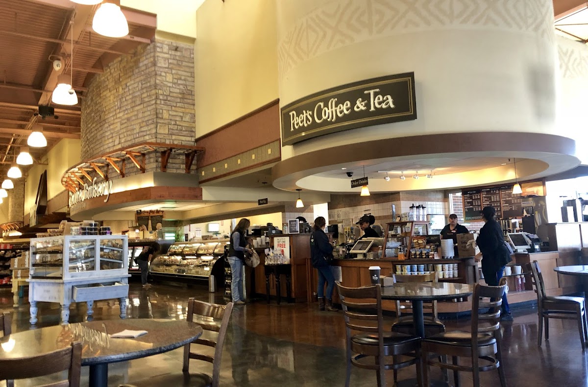 Peet's Coffee and Tea interior