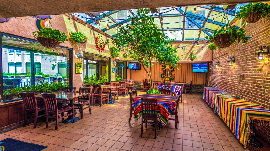 Guapo's Cocina & Bar interior