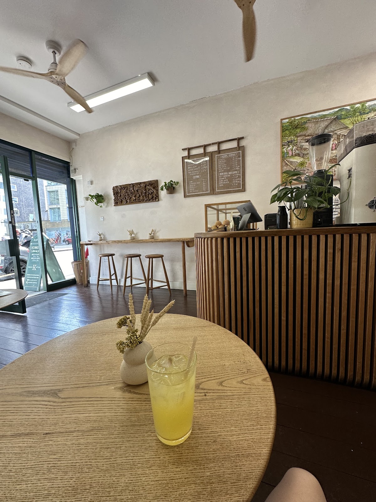 Kapihan interior
