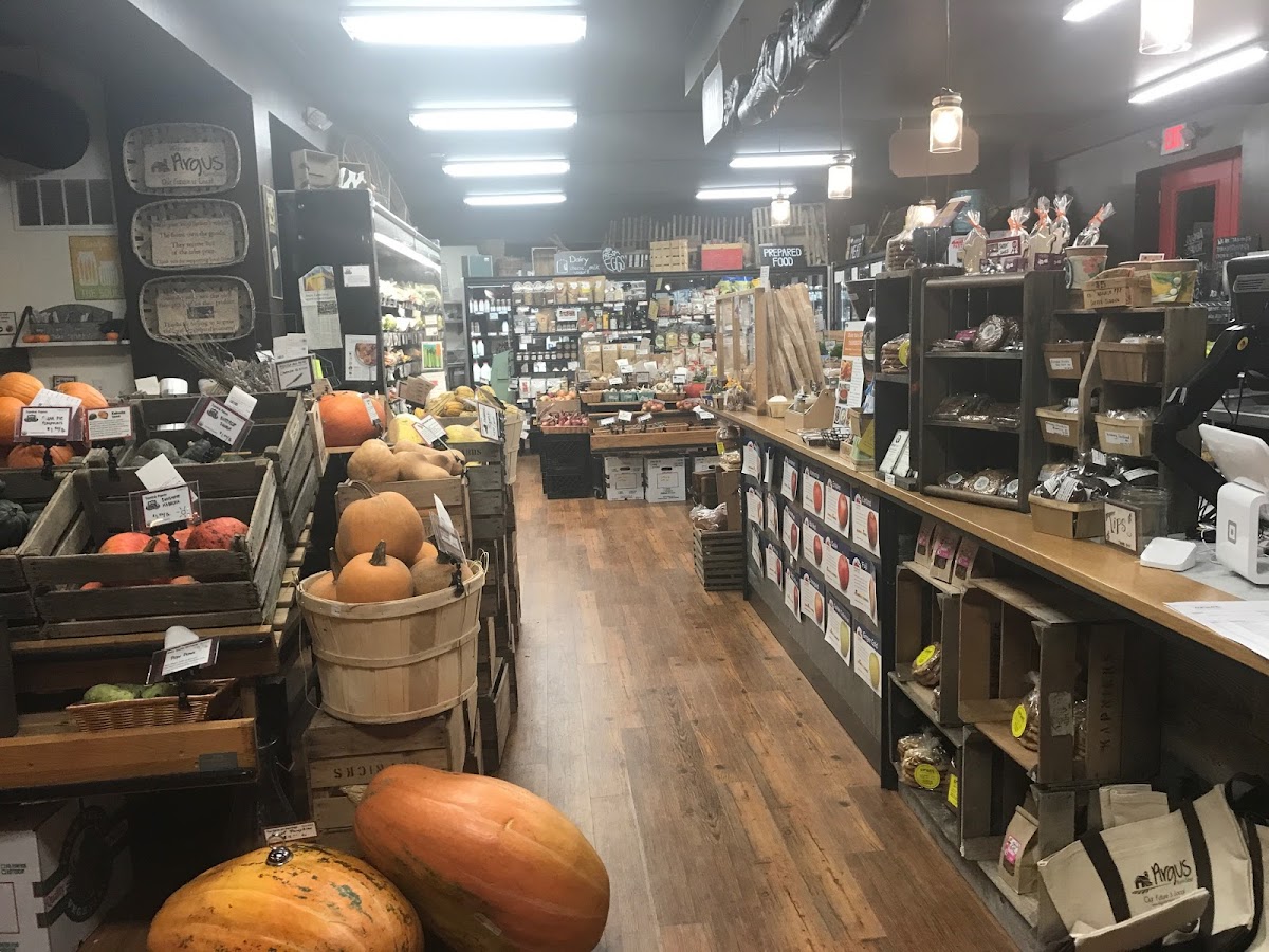 Argus Farm Stop interior