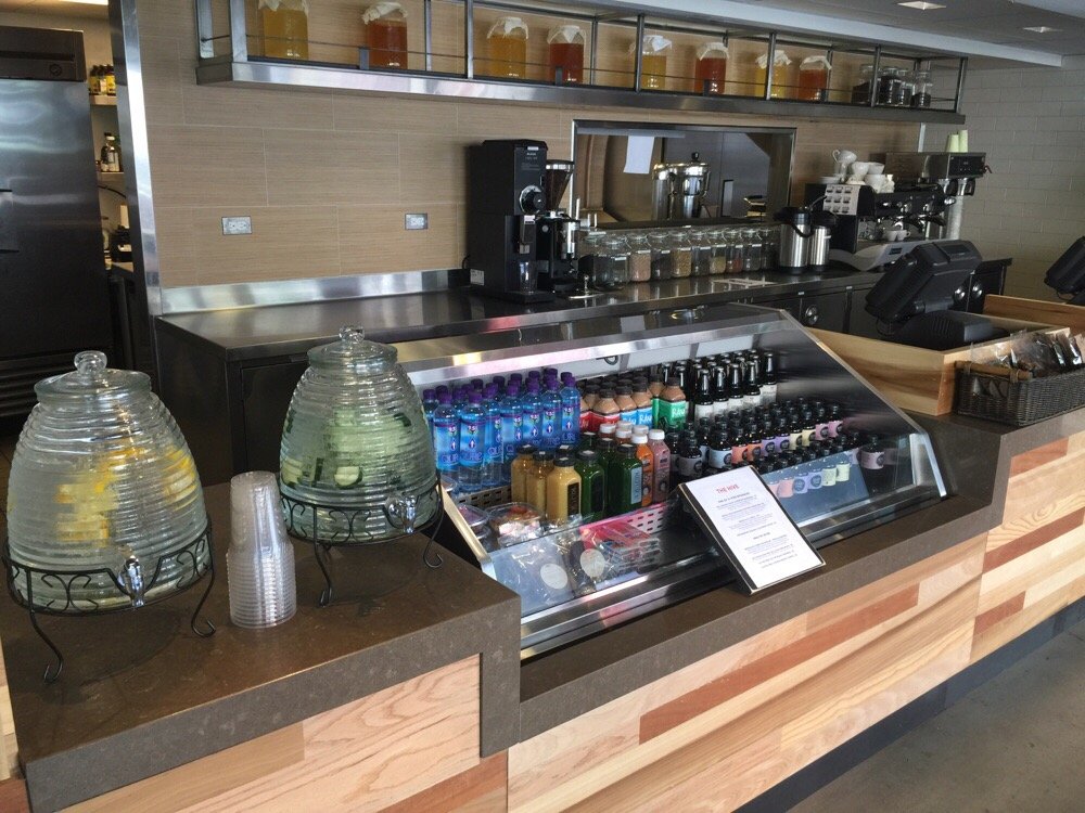 The Hive Superfood Eats & Organic Cafe - Santa Monica interior