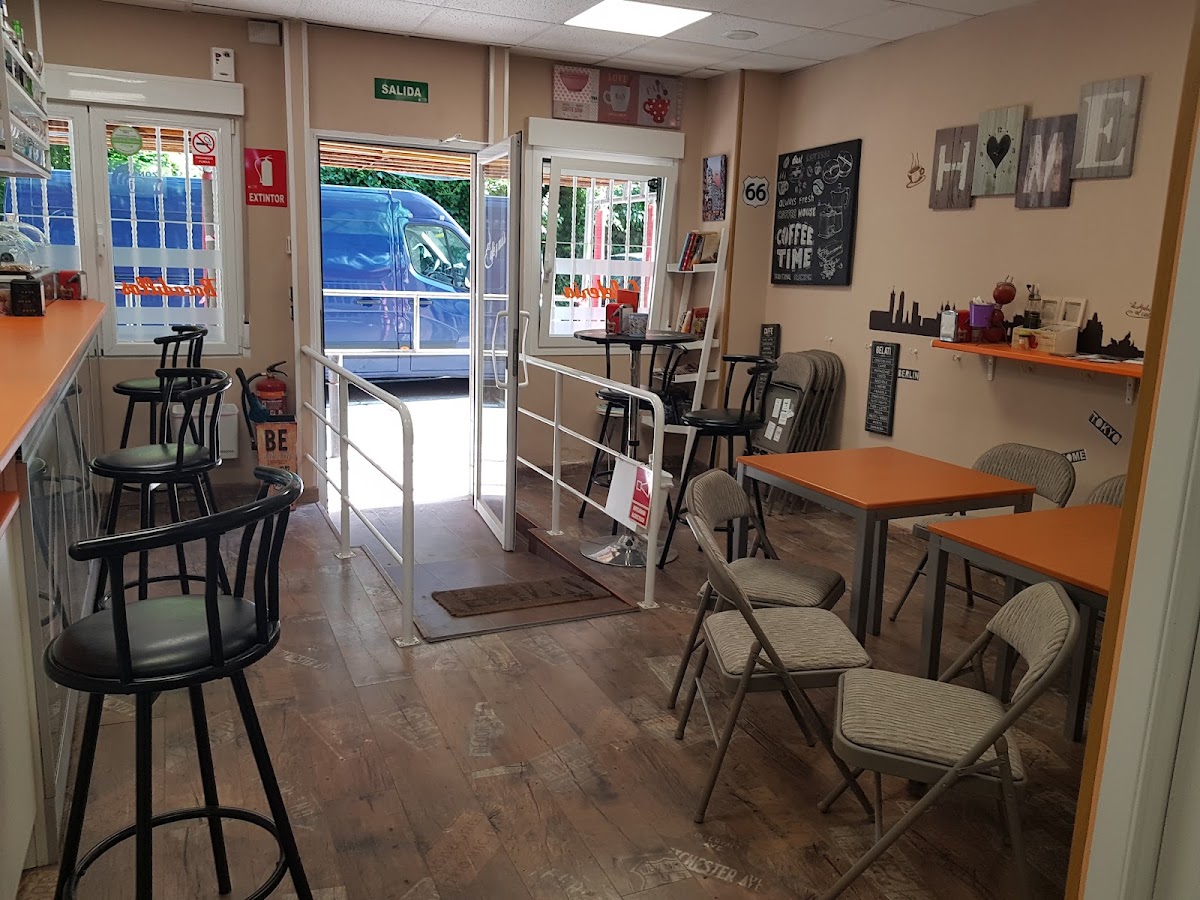 Photo of Cafe y Mas