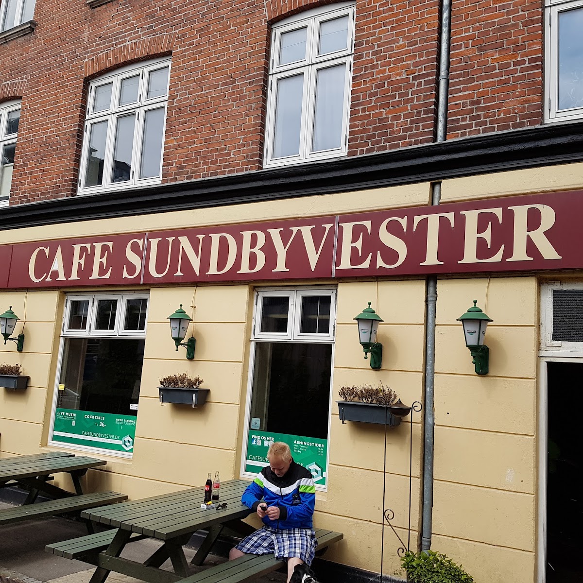 Cafe Sundbyvester interior