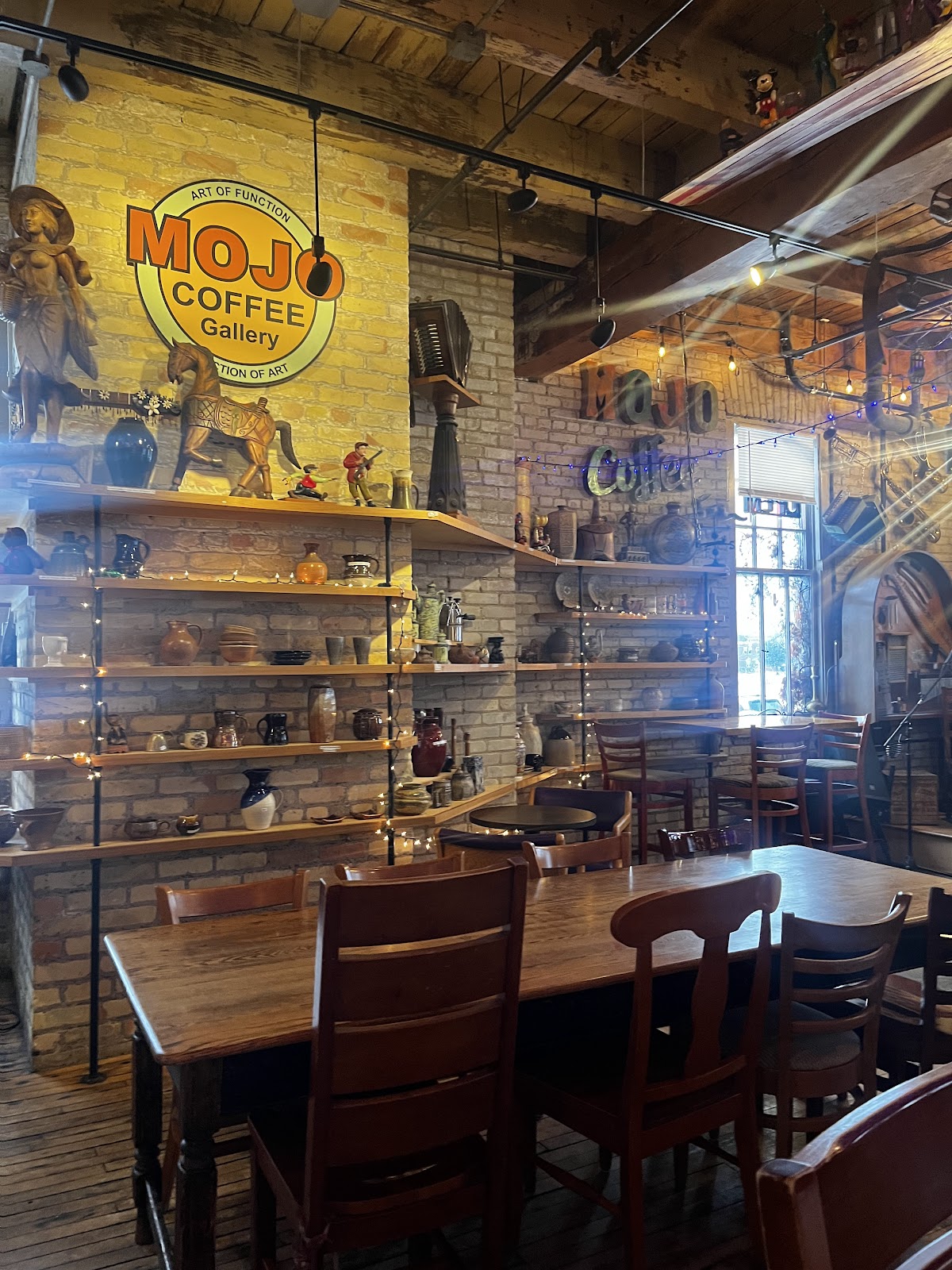 Photo of Mojo Coffee Gallery