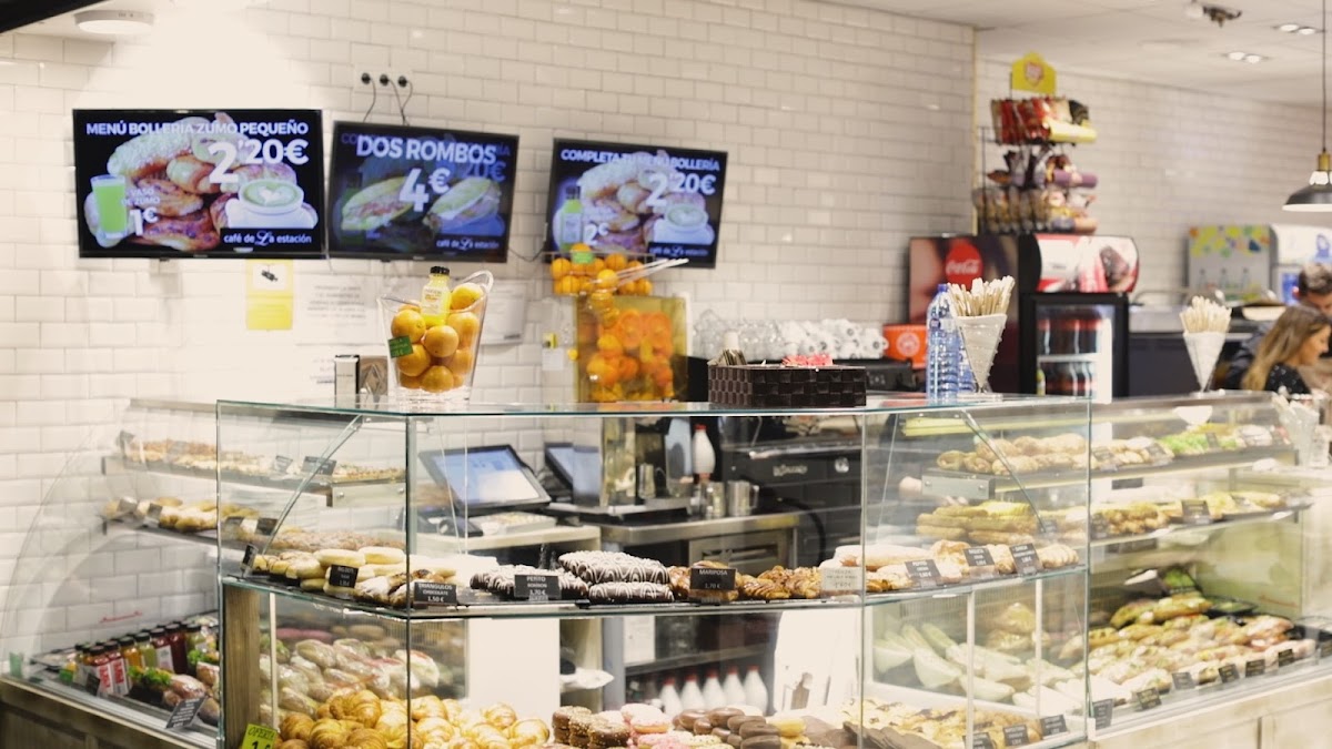 Café de La estación Sol interior