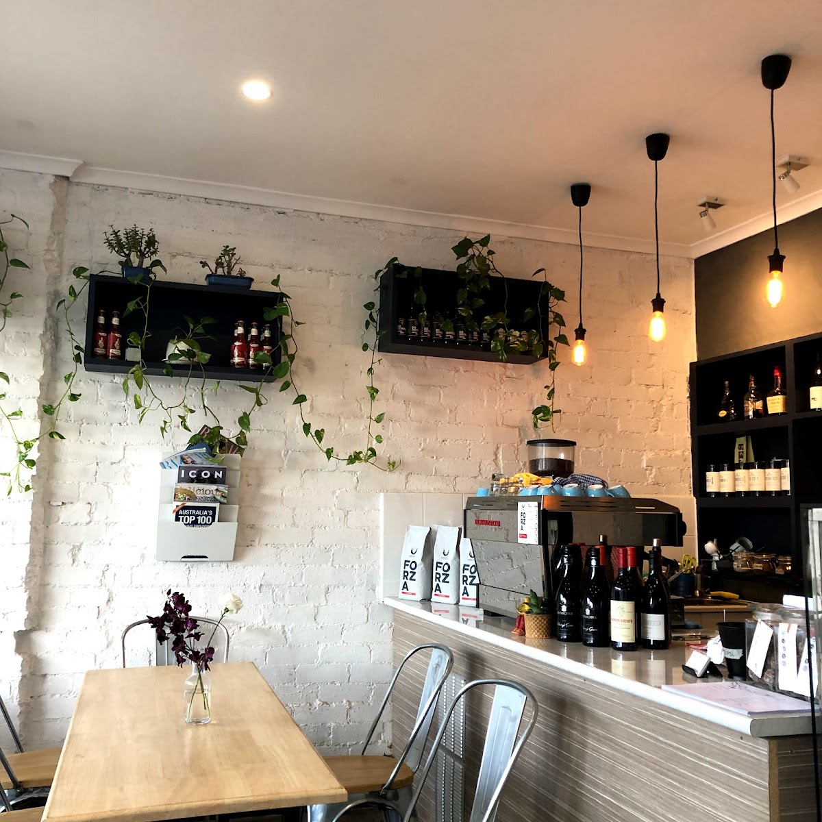 Leaf Lane Cafe interior