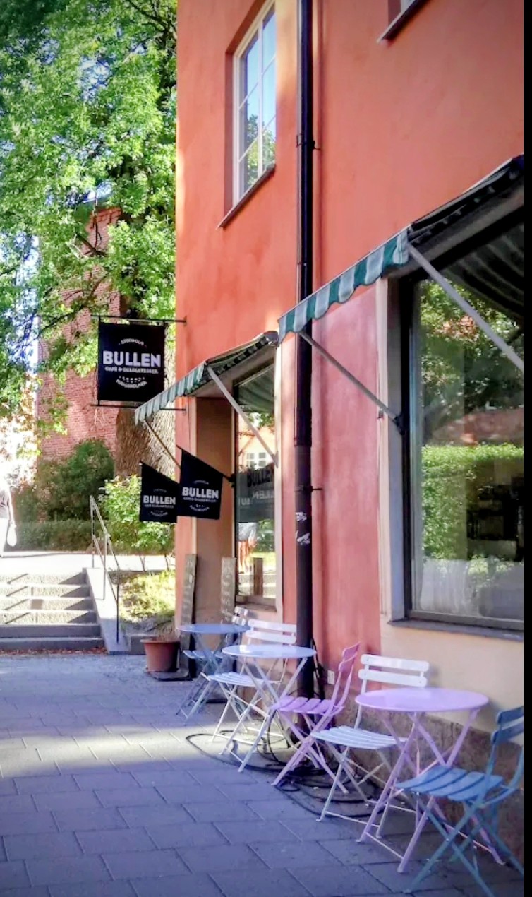 Café Bullen interior