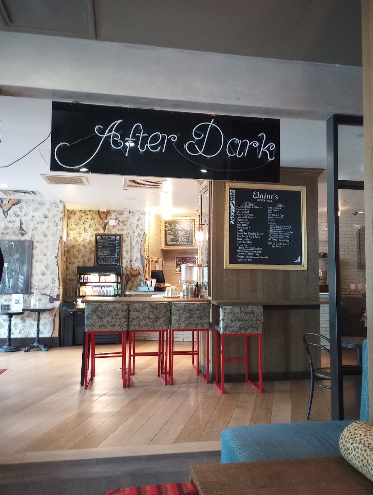 Elaine's Coffee Call interior