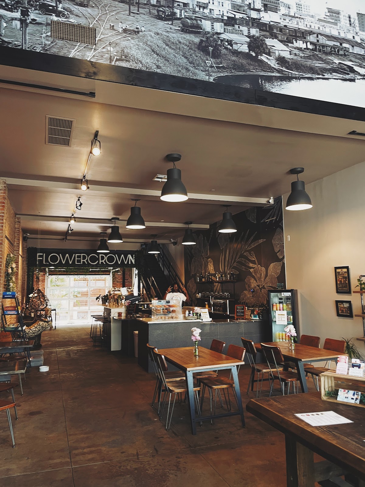 Elevation Coffee Heights interior