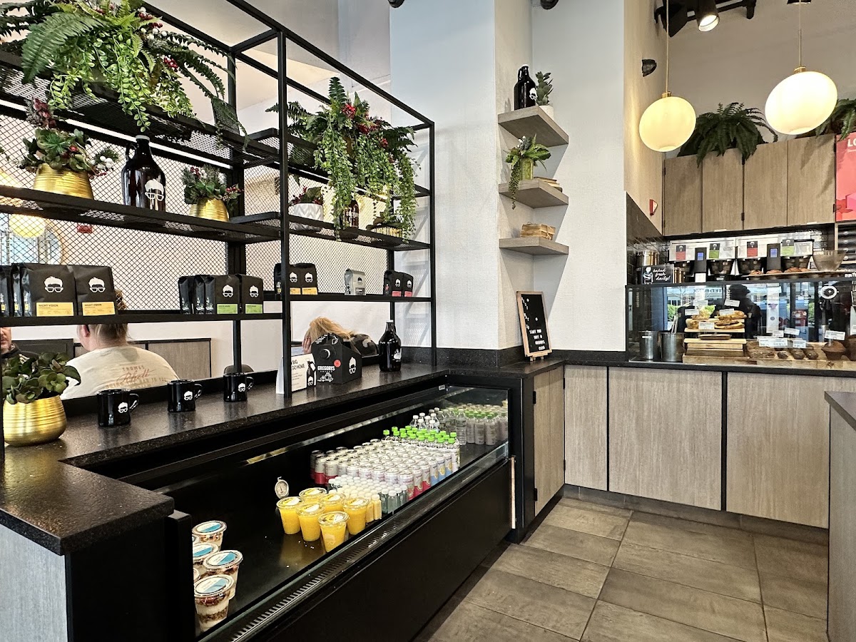 Gregorys Coffee interior