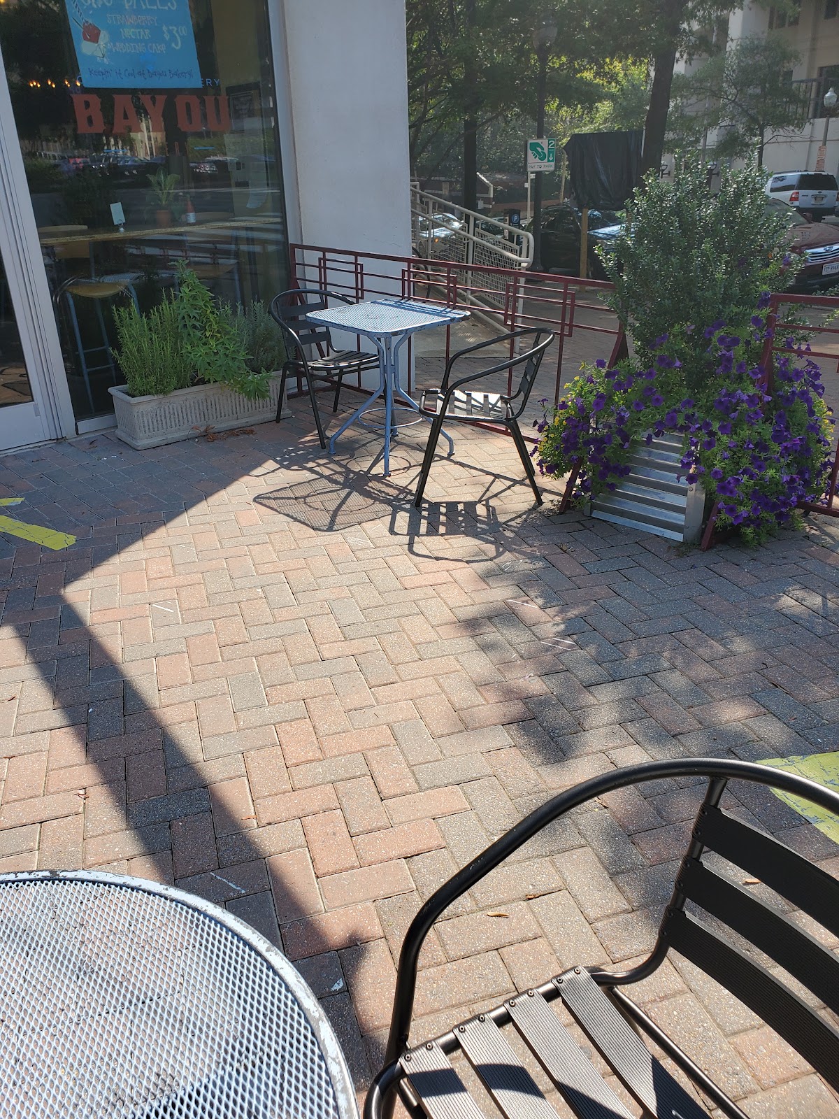 Bayou Bakery, Coffee Bar & Eatery interior