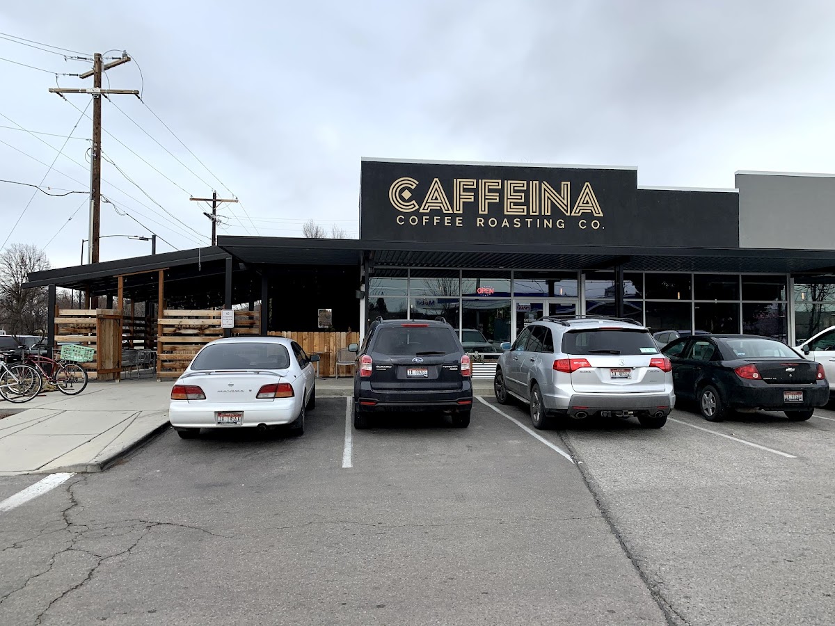 Caffeina Roasting Company interior