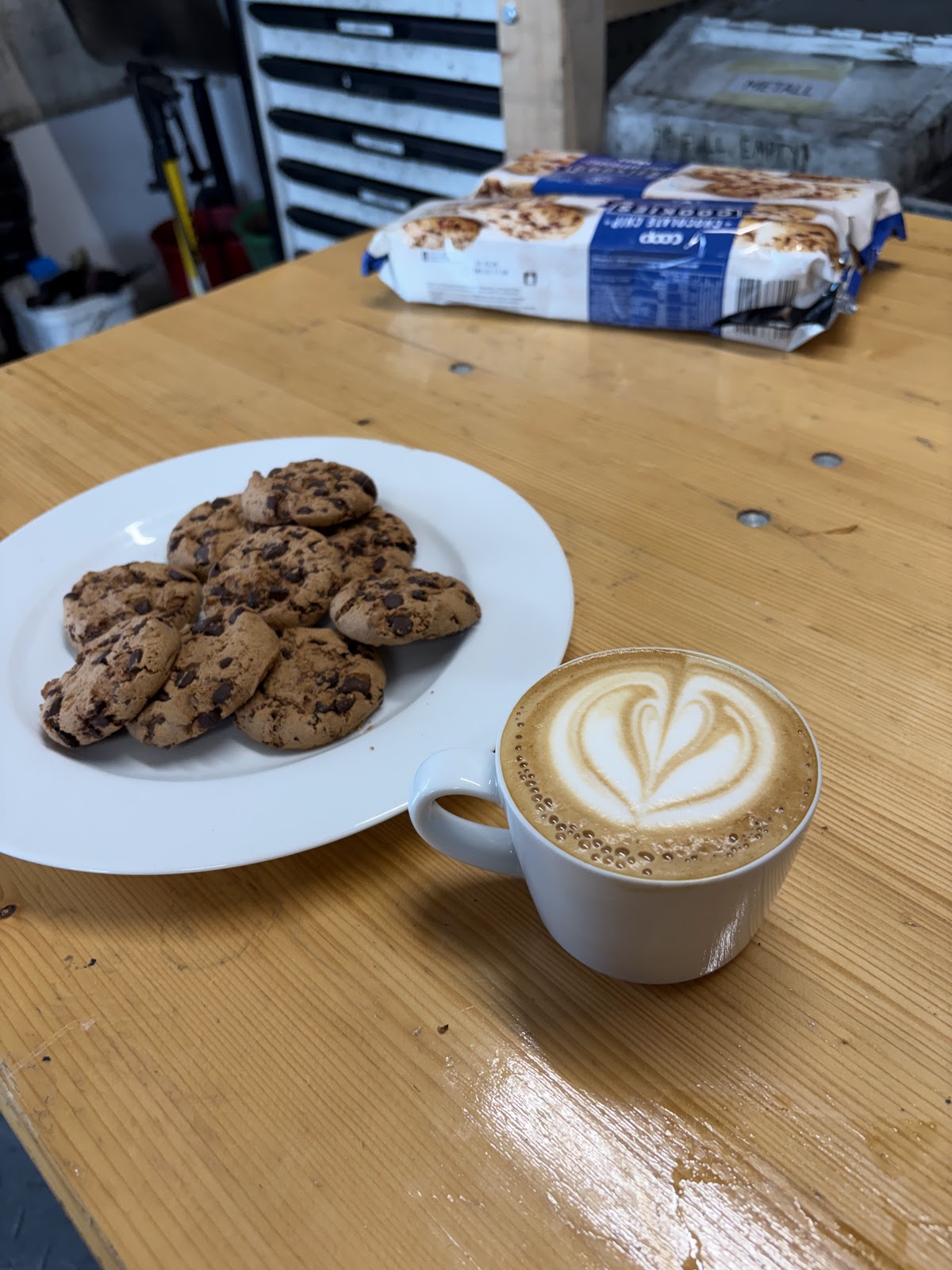 Irrational Coffee interior