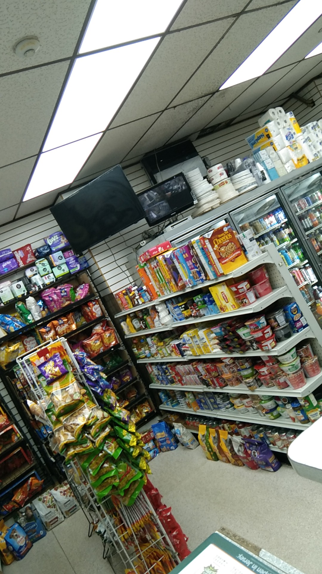 Lucky Bill's interior