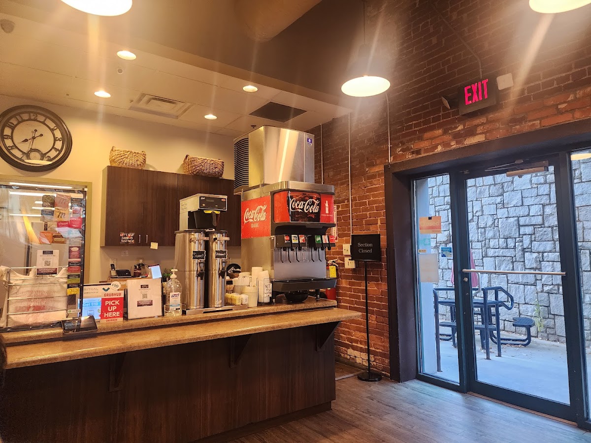 Photo of Rising Roll Gourmet Café