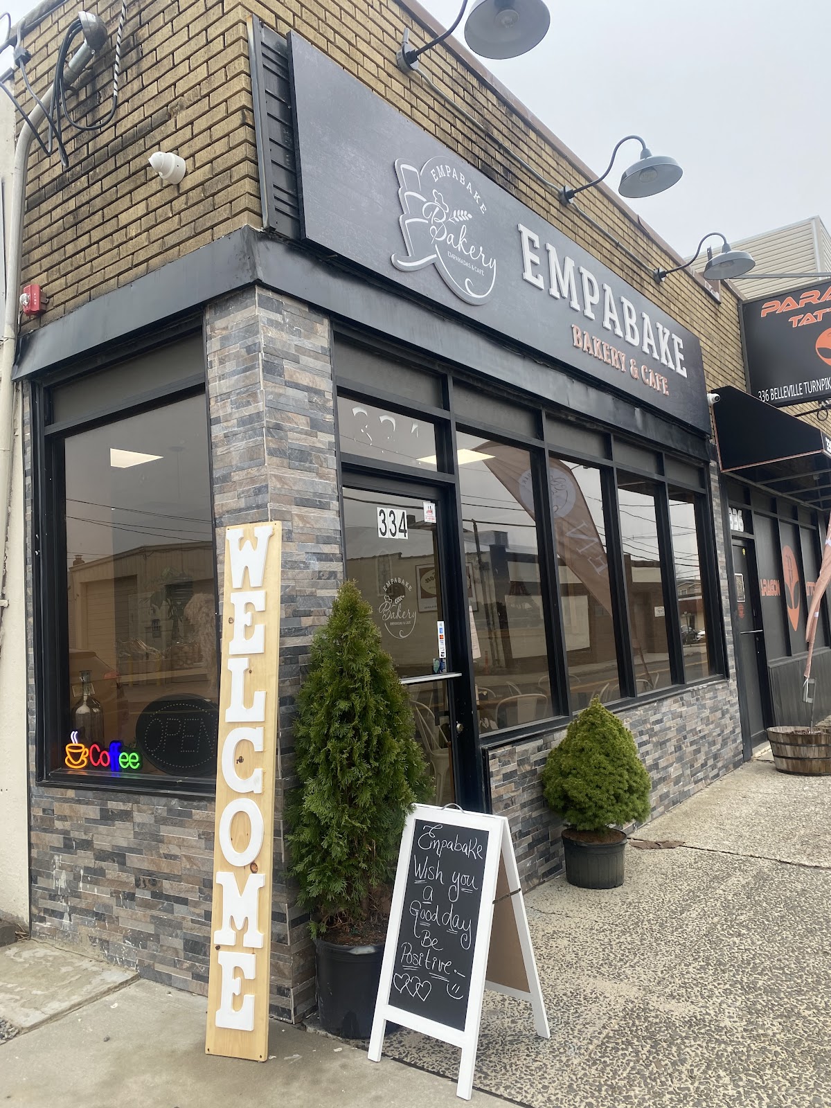Empabake Bakery and Cafe interior