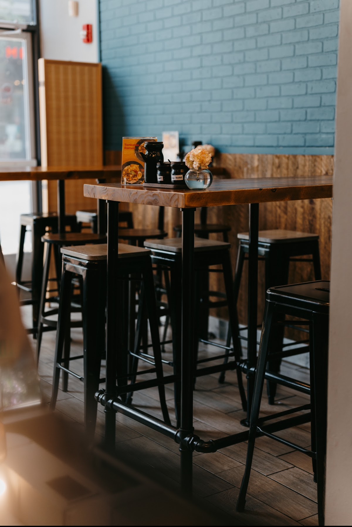 Oishii Ramen Cafe interior