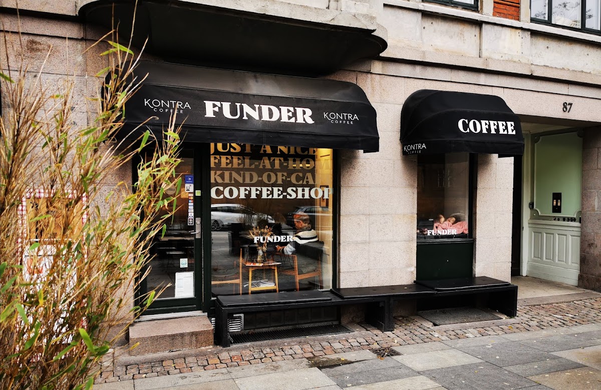 Funder interior