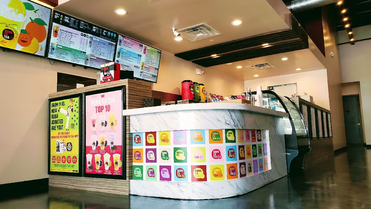 Kung Fu Tea interior