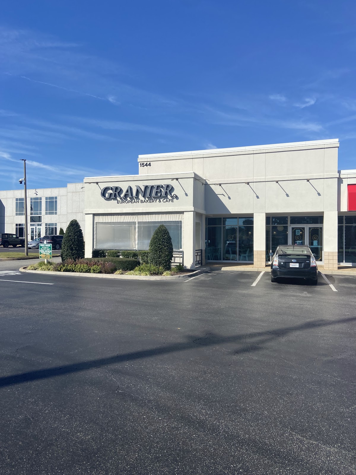 Granier European Bakery & Cafe interior