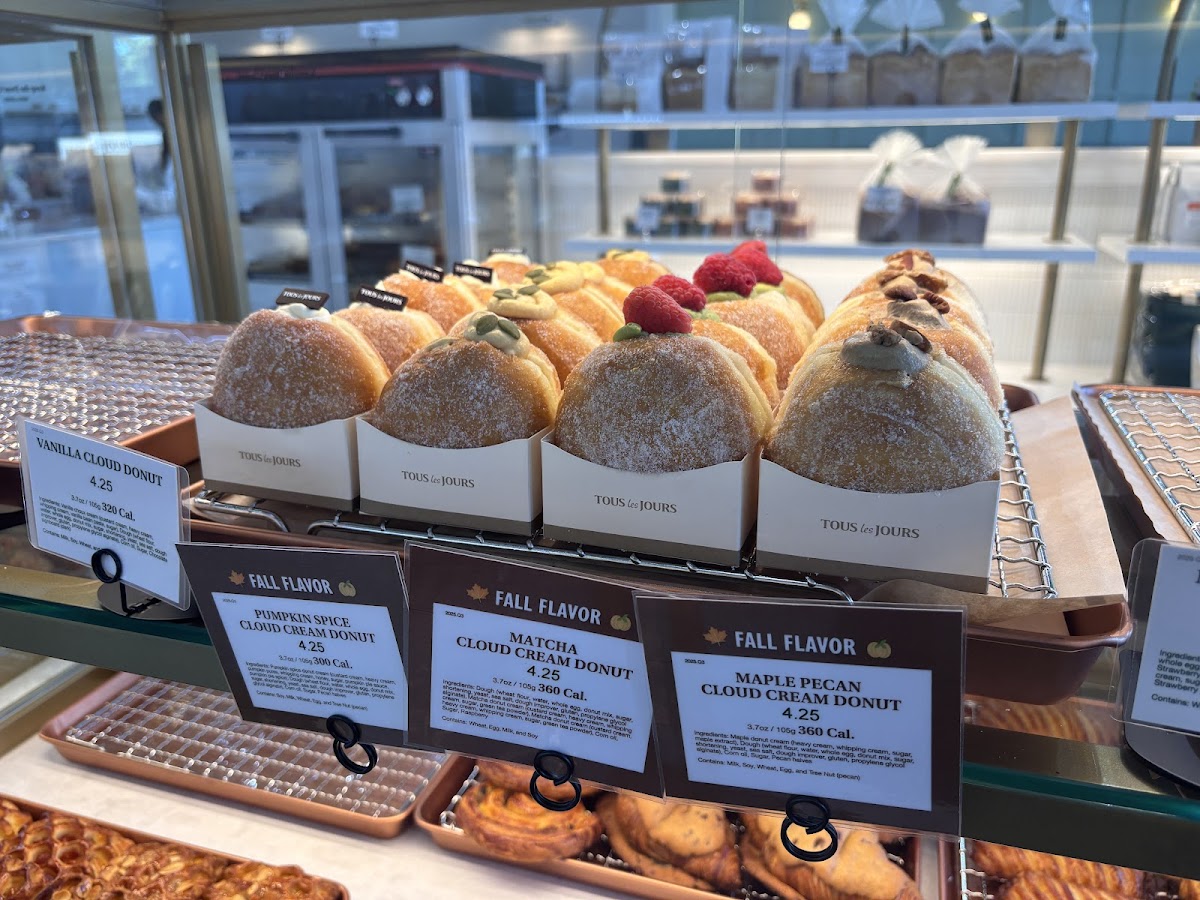 Photo of Tous les Jours Bakery Café - Manchester