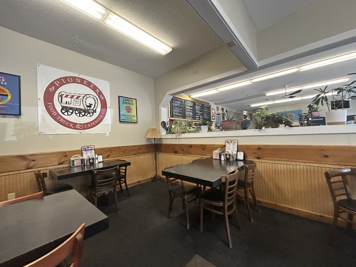 Pioneer Lakeshore Cafe interior