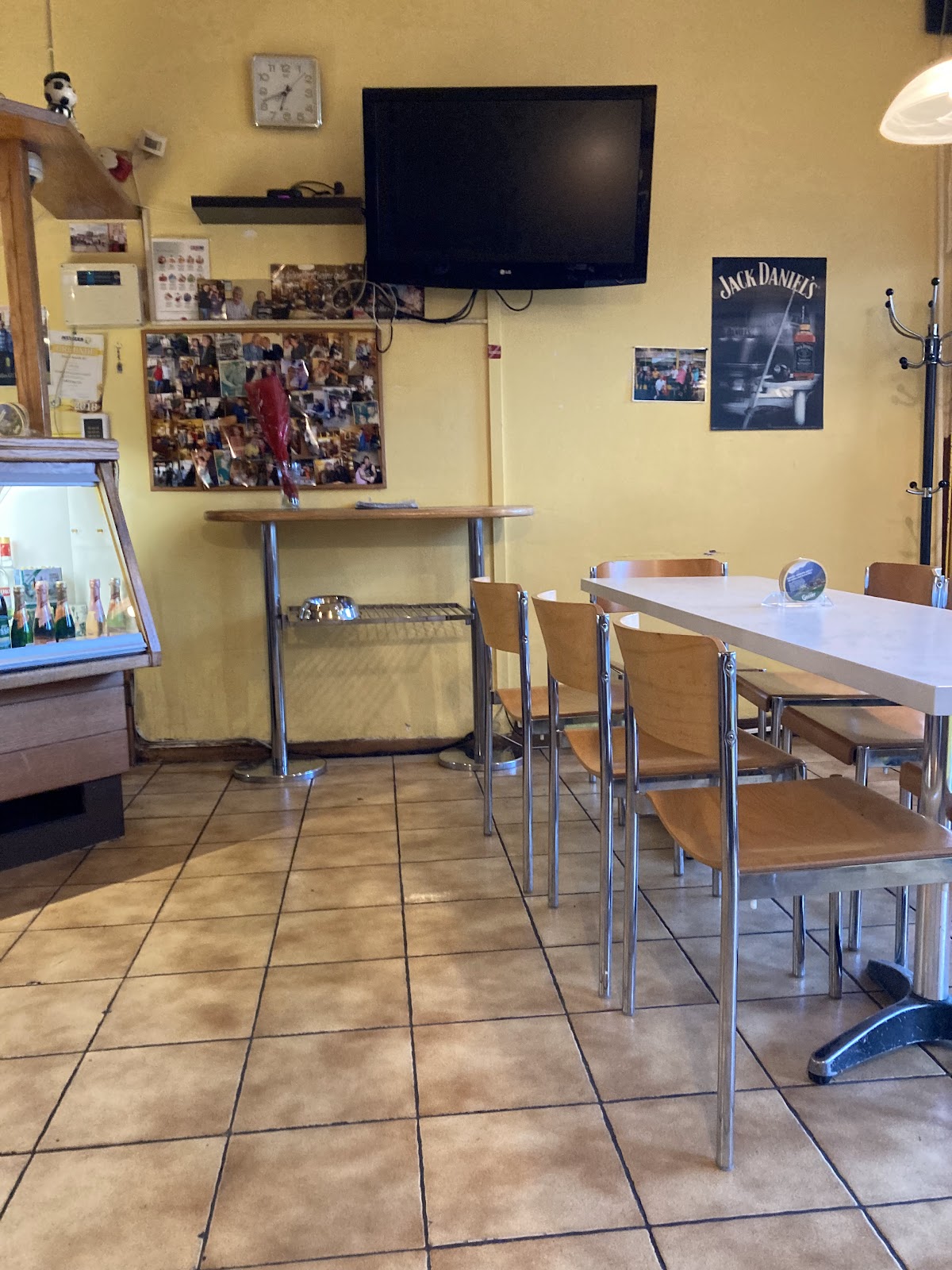 Espresso am Quellenplatz interior